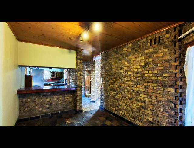 3 BEDROOM FREESTANDING FOR SALE IN SUNWARD PARK